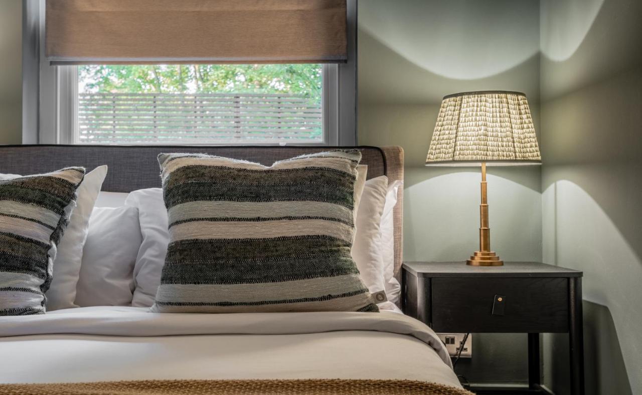 The Heart Of Shepherds Bush - Modern 2Bdr Apartment With Garden Londýn Exteriér fotografie
